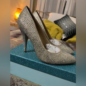 Betsey Johnson Iridescent Rhinestone Heels - Champagne - 10M
